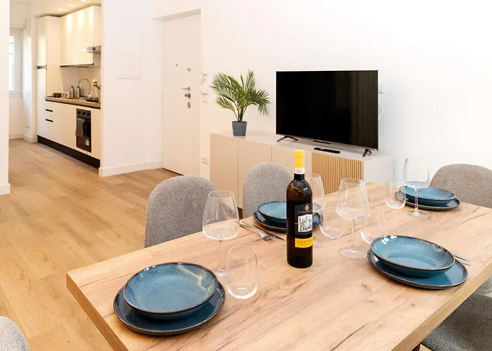 Penthouse Meda 169 -modern Near Tiburtina By Rhr דירה רומא