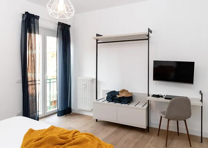 Penthouse Meda 169 -modern Near Tiburtina By Rhr * רומא
